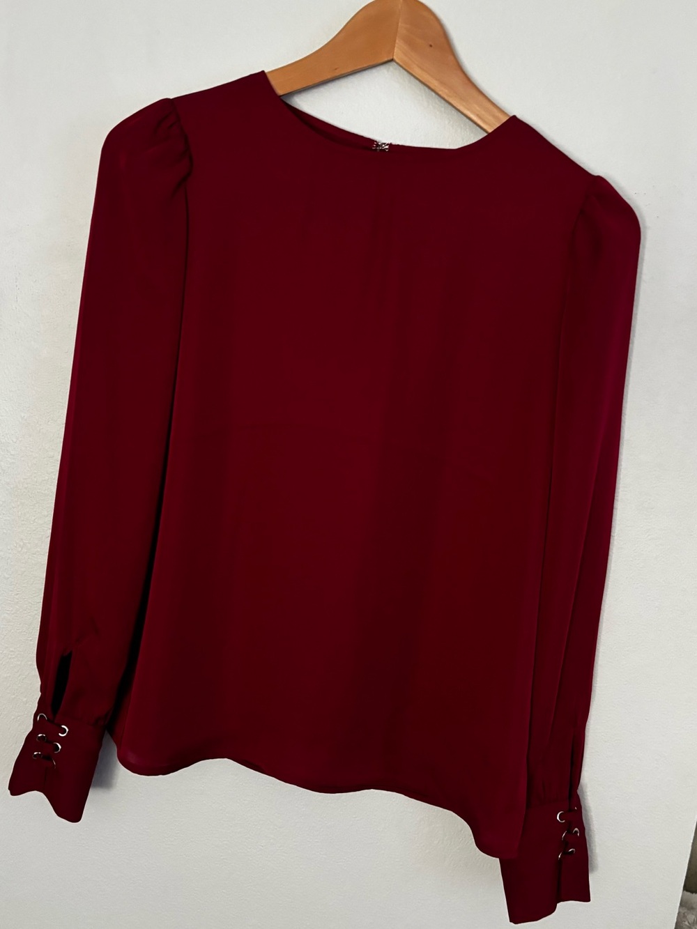 Express Women’s Long Sleeve Crewneck Blouse in Deep Burgundy